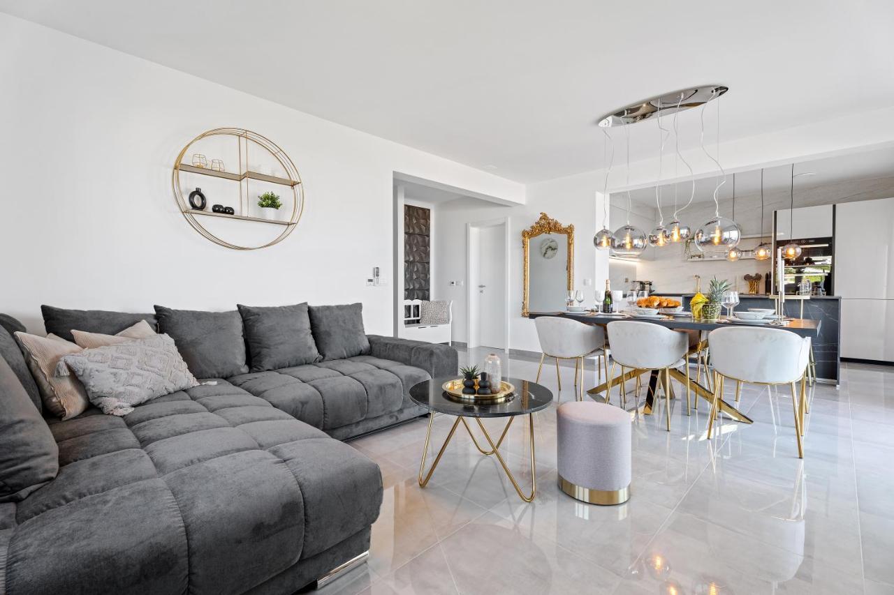 Luxury Sea View Apartment Levin Макарска Экстерьер фото